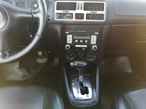 Imagen 12 de 15 de Volkswagen Jetta 2011 4p Cl L4/2.0 Aut A/a