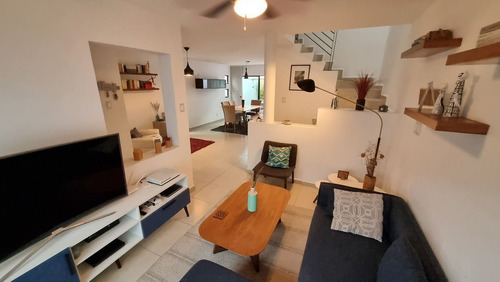Casa En Venta En Cluster Privado Con Mejoras