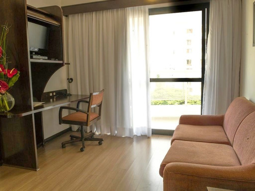 Imagem 3 de 15 de Flat Estilo Residencie Em Moema, Prox A Av. Ibirapuera, Acesso Ao Metrô, Shopping E Ao Pq Ibirapuera - Sf32330