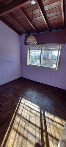 Departamento 2 Ambientes Ph En Primer Piso Mateo Echegaray 5175 Caseros Tres De Febrero