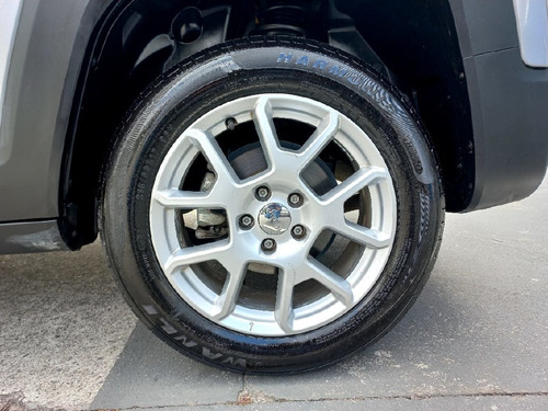 Imagem 7 de 11 de Jeep Renegade 1.8 16v Flex Sport 4p Automático