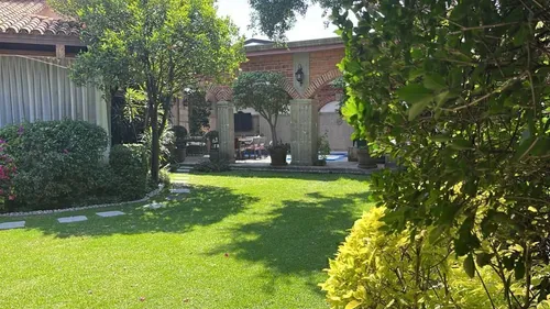 Casa En Venta En Bosque De Sauces