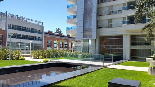 Apartamento Malvin Venta 3 Dormitorios Diamantis Plaza Con Servicios 5 Estrellas. Vista Mar! Garaje