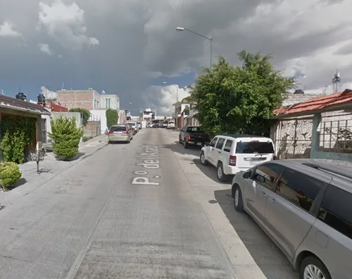 Sk17 Hermosa Casa En Venta, En Excelente Estado Ideal Para Iniciar Tu Patrimonio En La Ermita Leon Gto, Pago Accesible En 2 Exhibiciones, Solo Recursos Propios. No Infonavit
