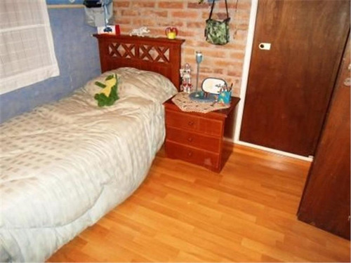 Venta Duplex 3 Ambientes Castelar Patio Y Cochera