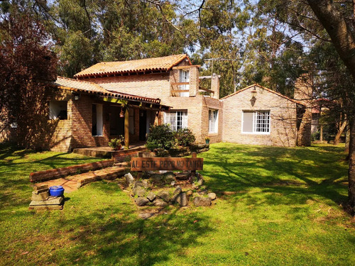 Casa Con Piscina Climatizada En Bella Vista, 9 Huéspedes, 1000 Metros Cercados, Wifi, Dtv, 4 De Playa
