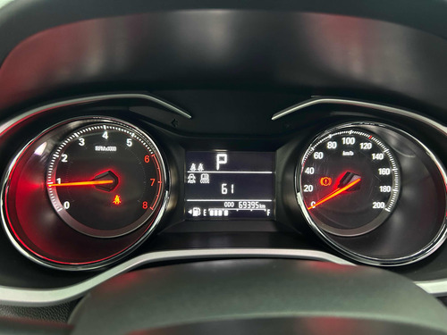 Chevrolet Onix 1.0T Premier Red Line At