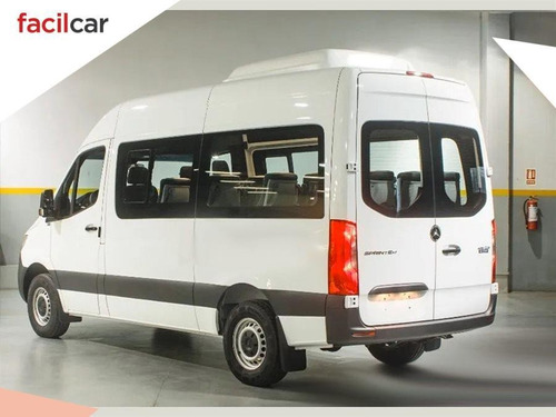 Mercedes-Benz Sprinter 416 Minibus