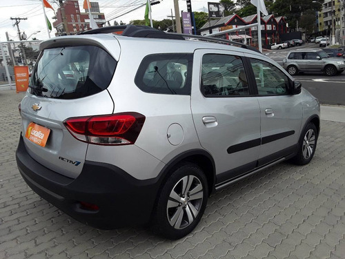 Imagem 7 de 8 de Chevrolet Spin 1.8 Activ7 8v Flex 4p Automático