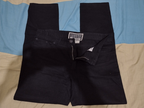 Pantalón Color Negro Marca Levi's Talla 36*34