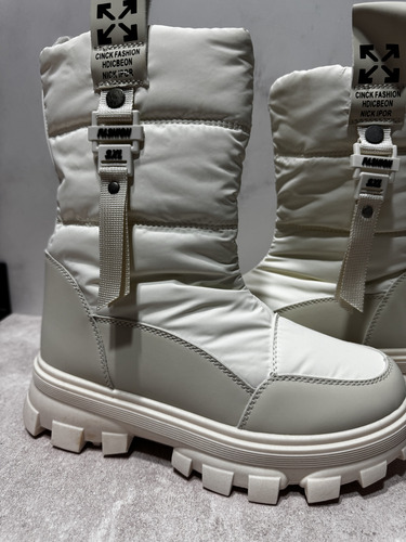Bota De Dama Para Invierno Ideal Para El Frio Mod.26443