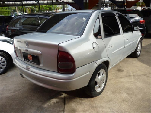 Chevrolet Corsa 1.0 Mpfi Milenium Ii Sedan 16v