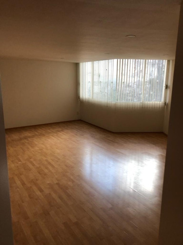 Bonito Departamento En Piso Bajo