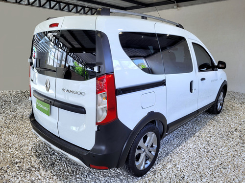 Renault Kangoo Ii Stepway 1.6 Sceii