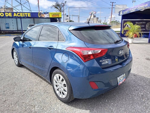 Imagen 9 de 18 de Hyundai Elantra Gt