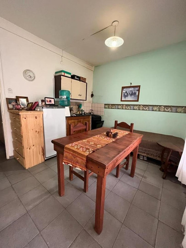 Imagen 6 de 19 de Casa Al Frente + Propiedad Al Fondo