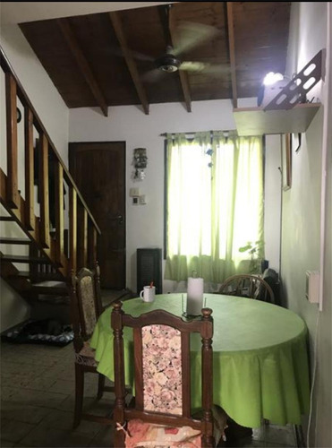 Imagen 3 de 10 de Duplex En Complejo Cerrado, En Castelar Sur. Excelente Zona!