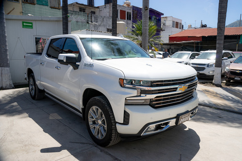 Chevrolet Cheyenne 6.2 2500 Doble Cab High Country 4x4 At