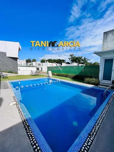 Vendo Casa De Una Planta En Privado Con Alberca En Fortín
