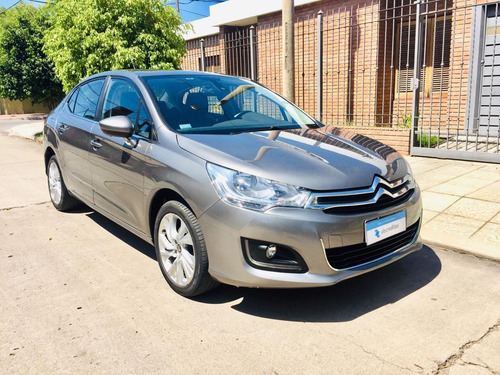 Citroën C4 Lounge 2017 1.6 Hdi 115 Feel Pack