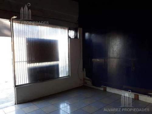 Imagen 27 de 30 de Venta En Bloque De 3 Locales Y 3 Viviendas Ituzaingo Retasado Oportunidad