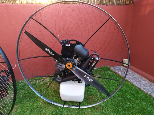 Imagen 2 de 8 de Parapente Paramotor
