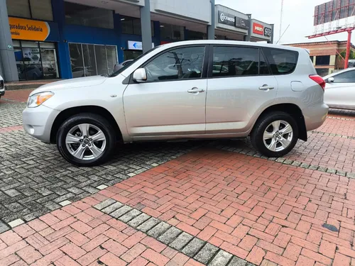 Toyota Rav4 Automatica 4x4 Modelo 2006
