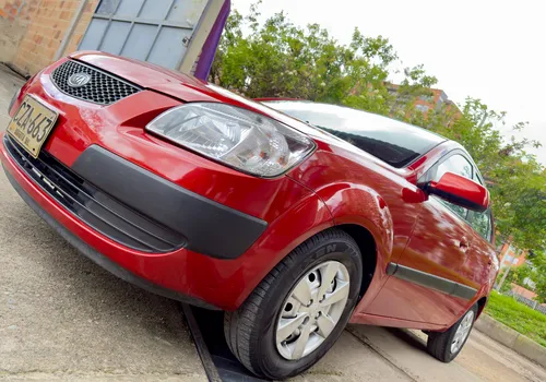 Kia Rio 1.6 4 p