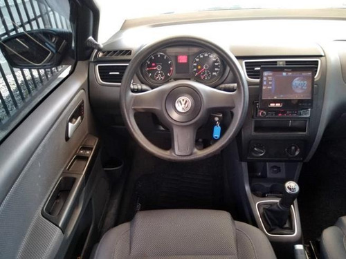 Volkswagen Fox 1.0 Trend 8v Flex 4p Manual