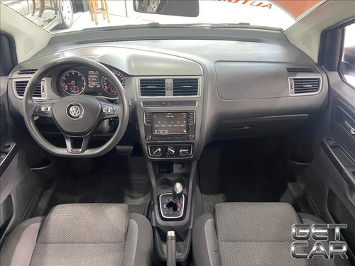 Imagem 7 de 8 de Volkswagen Fox Fox 1.6 Msi Total Flex Connect 4p I-motion