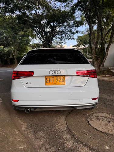 Audi A3 1.2 Attraction Sline