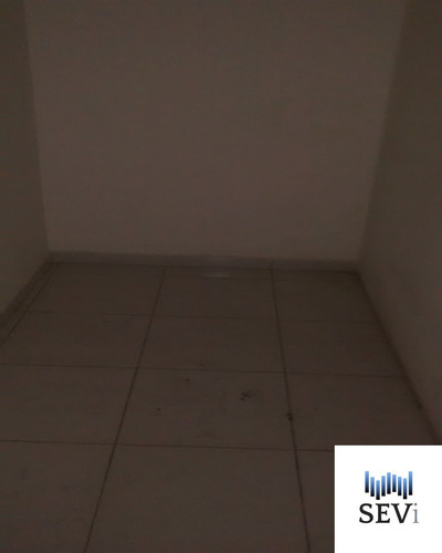 Imagem 18 de 28 de Salao - Sl00017 - 69105007