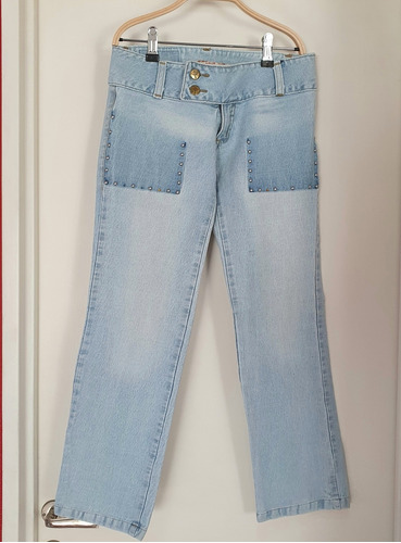 Pantalón Jeans Capri Elastizado Con Tachas Talle 24