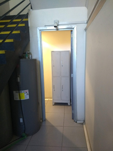 Amplia Bodega En Condominio De Bodegas A Pasos De Vespucio