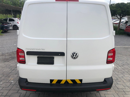 Imagen 6 de 15 de Volkswagen Transporter Cargo Van Tm5 2.0tdi 2019 Iva Credito