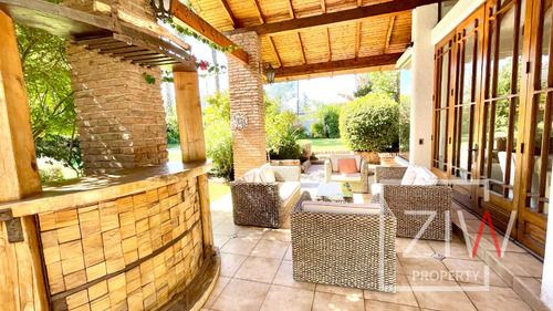 Gran Casa 5 Dorm 4 Baños, 12 Estac. - Newland - Ziw Property