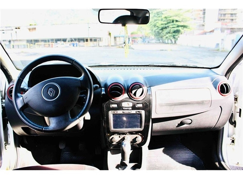 Imagem 8 de 10 de Renault Sandero 1.6 Stepway 8v Flex 4p Manual