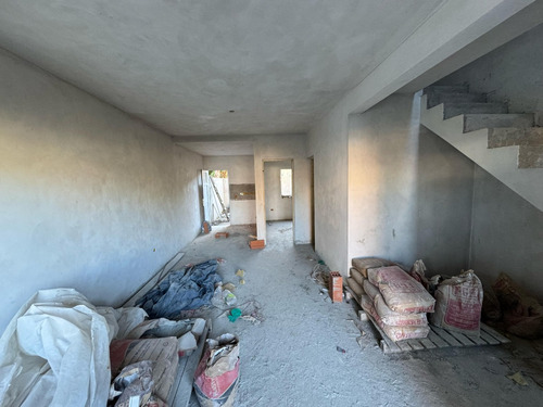Venta Dúplex 4 Ambientes En Construcción En Mar Del Tuyú Calle 5 Entre 90 Y 91