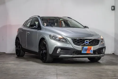 Volvo V40 2.5 T5 Cross Country Awd