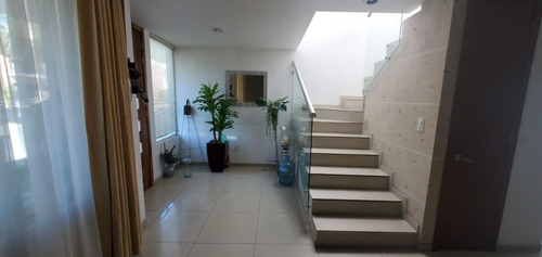 Imagen 3 de 24 de Casa Muy Bonita En Coto Nueva Galicia $3, 900,000