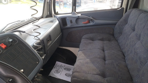 Imagem 9 de 14 de Caminhão Mercedes Nenz 1620