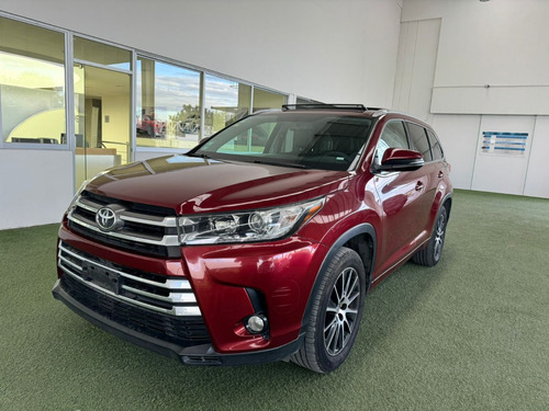 Toyota Highlander 3.5 Limited Panoramic Roof At