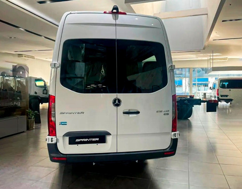 Imagen 5 de 10 de Mercedes-benz Sprinter 516 Cdi Minibus 4325 19+1 Con Cámara