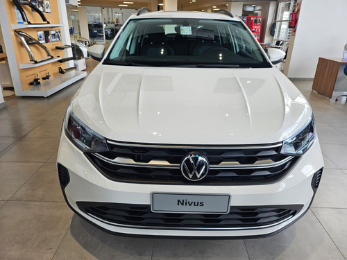 Volkswagen Nivus Comfortline 200 tsi at