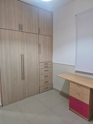 Yosmar Y Fernando Venden Apartamento Residencias Río Apure.
