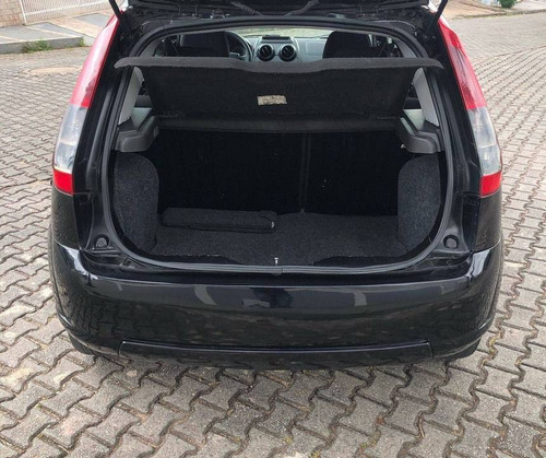 Imagem 5 de 8 de Ford Fiesta 1.6 Mpi Class Hatch 8v Flex 4p Manual