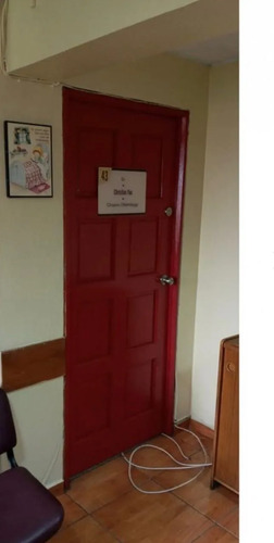 Arriendo Box En Centro Medico  22m2  Santiago Centro