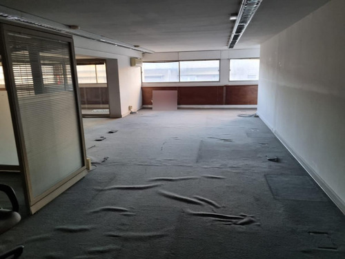Imagen 2 de 11 de Oficina- Misiones Y Cerrito, 220 M2 , Planta Llana !!
