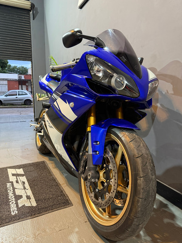 Yamaha-r1