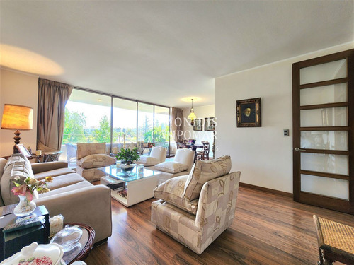 Departamento En Venta De 4 Dorm. En Lo Barnechea La Dehesa